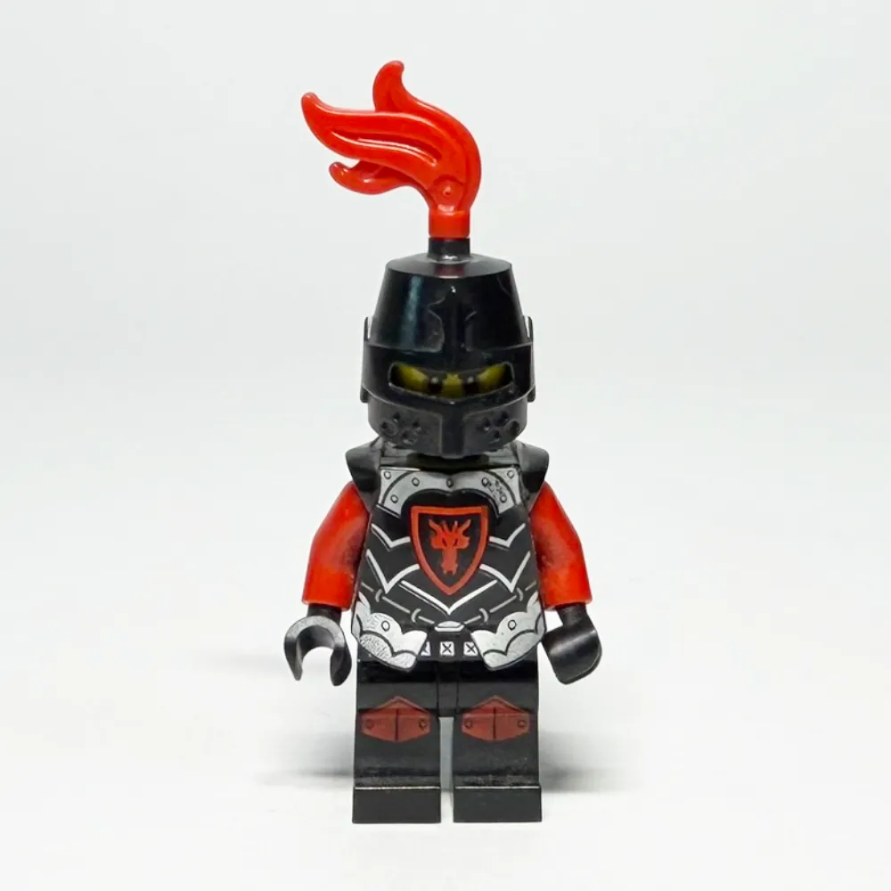 LEGO Castle: Dragon Knight Armor (CAS524) LEGO Castle: Dragon Knight Armor (CAS524) gebraucht von bolino