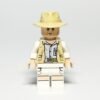 LEGO Jurassic World: Robert Muldoon (JW115) - LEGO Jurassic World Robert Muldoon Minifigure JW115 LEGO Jurassic World Robert Muldoon Minifigure JW115 Vorderansicht