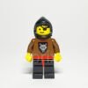 Lego Minifigur CAS255 Wolfspack Vorderansicht