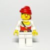 Lego Minifigur PI058 Piratin Vorderansicht